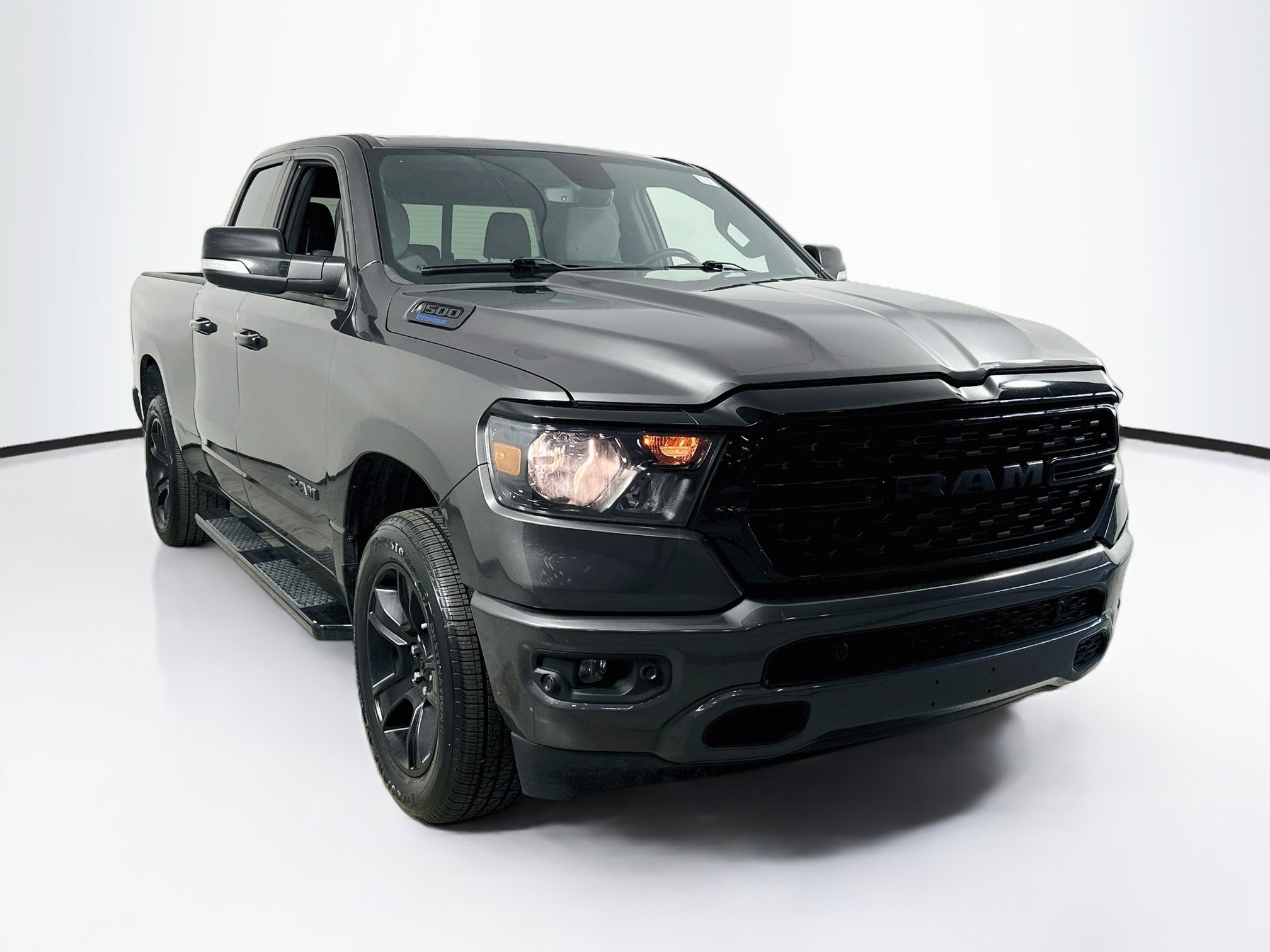 Used 2023 RAM 1500 Big Horn AWD/4WD image 3