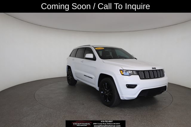 Used 2020 Jeep Grand Cherokee Altitude AWD/4WD image 28