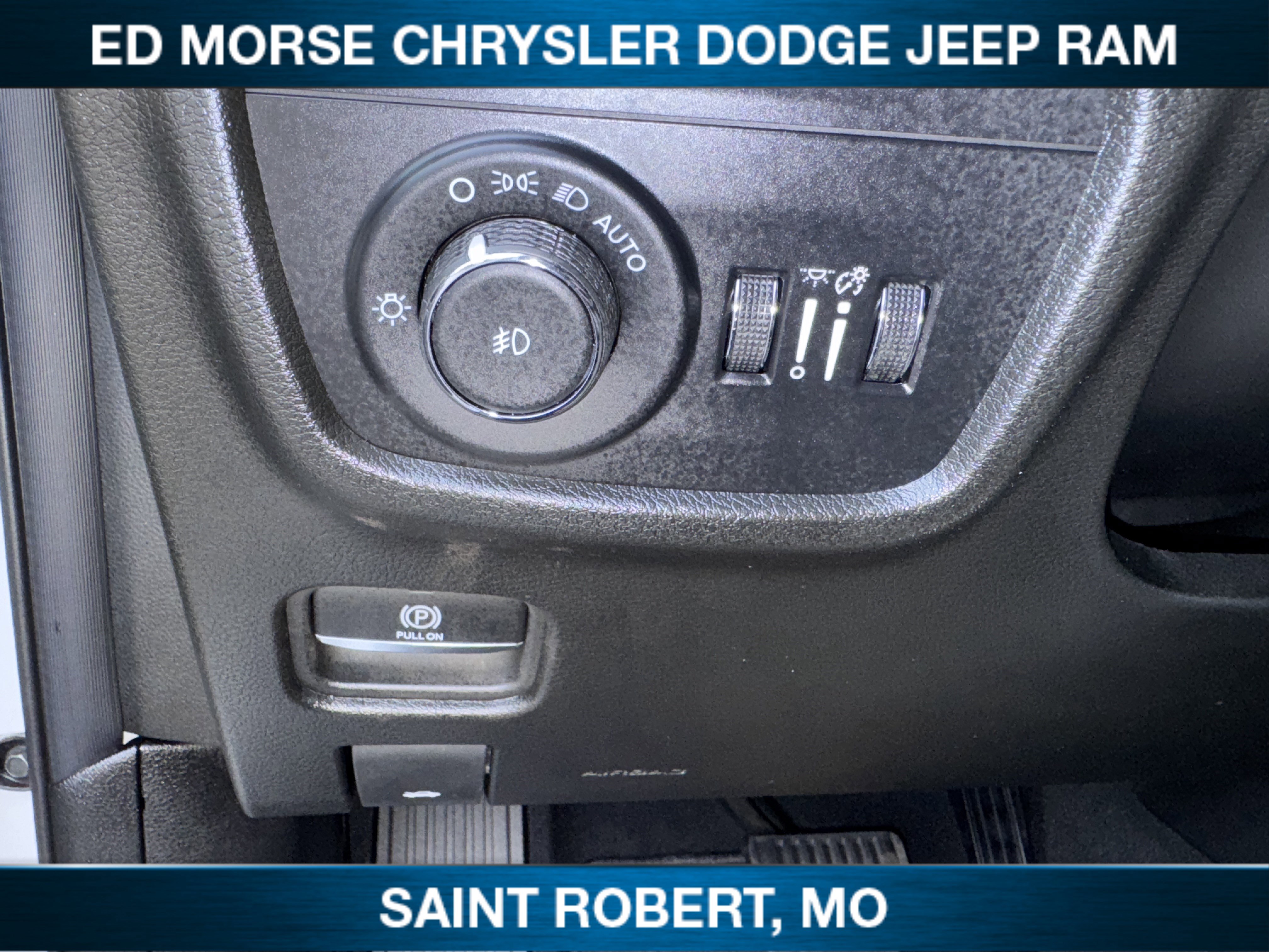 New 2025 Jeep Grand Cherokee L Overland w/ Luxury Tech Group IV image 28