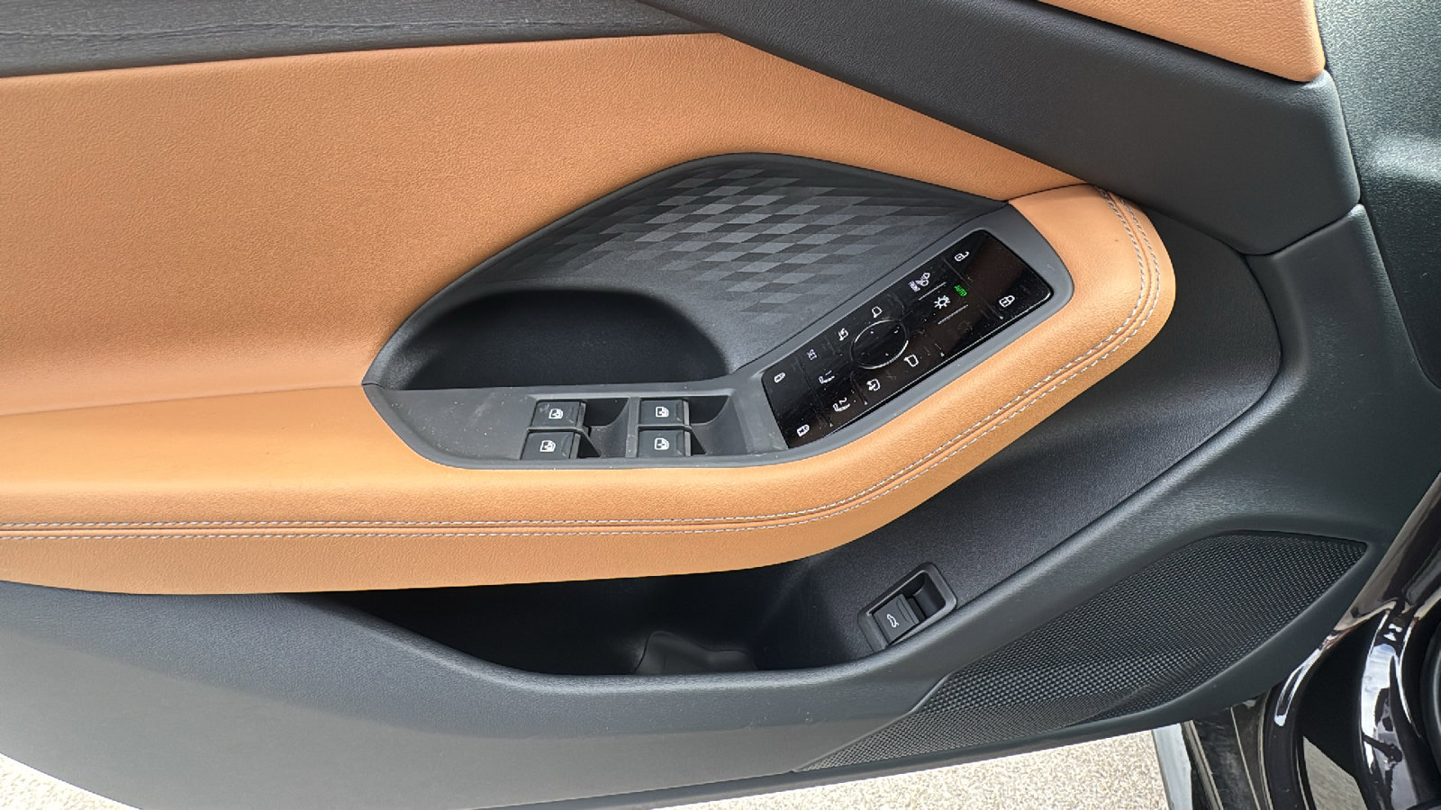 New 2026 Audi A6 Premium Plus AWD/4WD image 13