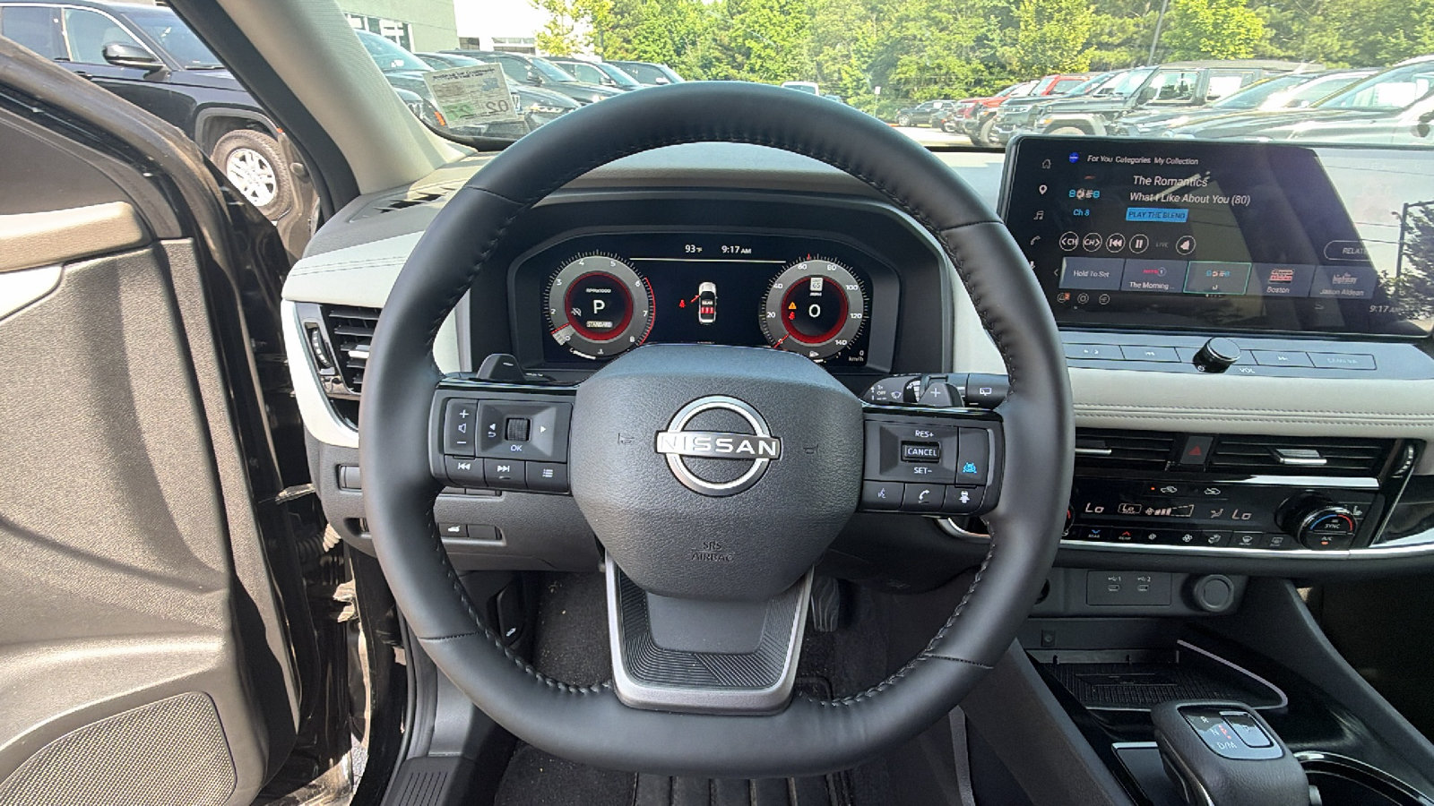 Used 2025 Nissan Rogue SL w/ SL Premium Package FWD image 26