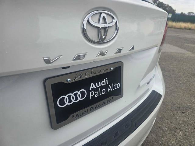 Used 2013 Toyota Venza XLE w/ XLE Premium Pkg AWD/4WD image 13