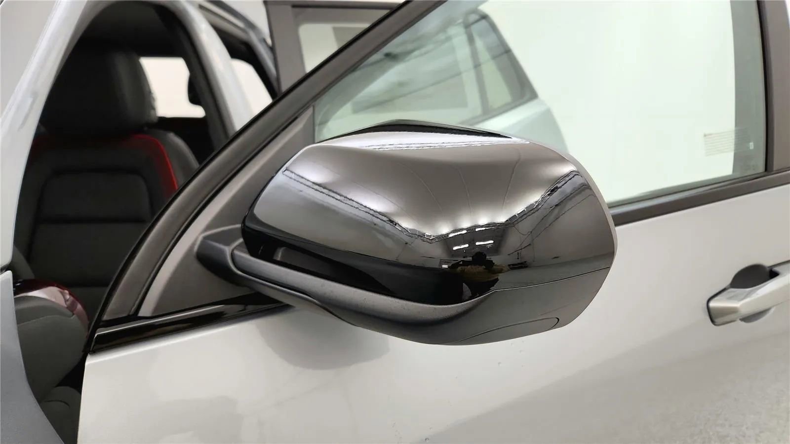 New 2026 Chevrolet Equinox RS w/ Convenience Package III image 18