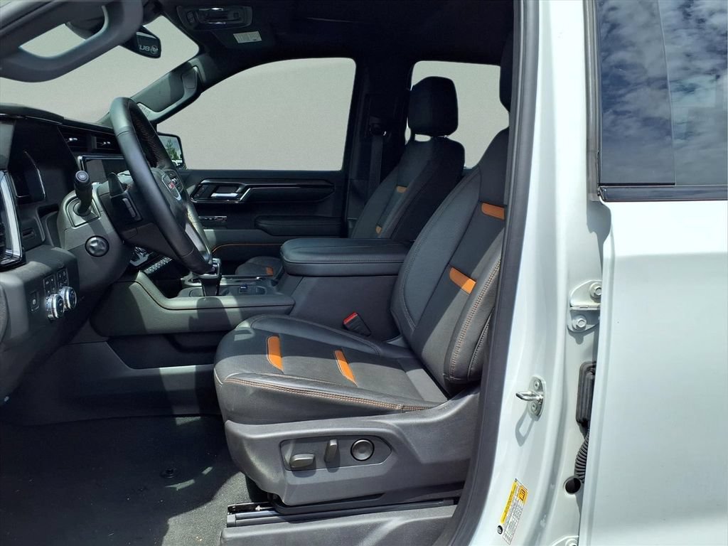 Certified 2024 GMC Sierra 1500 AT4 w/ AT4 Preferred Package AWD/4WD image 10