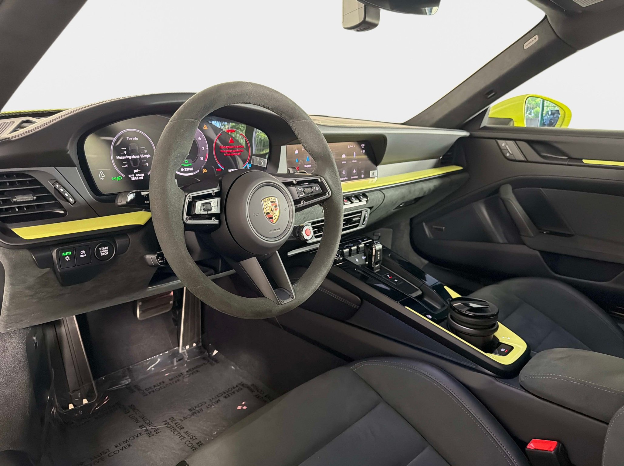 Used 2025 Porsche 911 Carrera 4 GTS AWD/4WD image 30