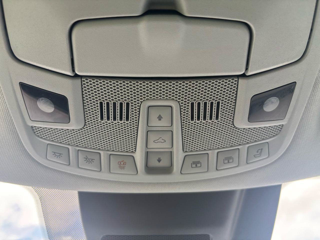 Used 2018 Lincoln Navigator L Reserve w/ Technology Package AWD/4WD image 31