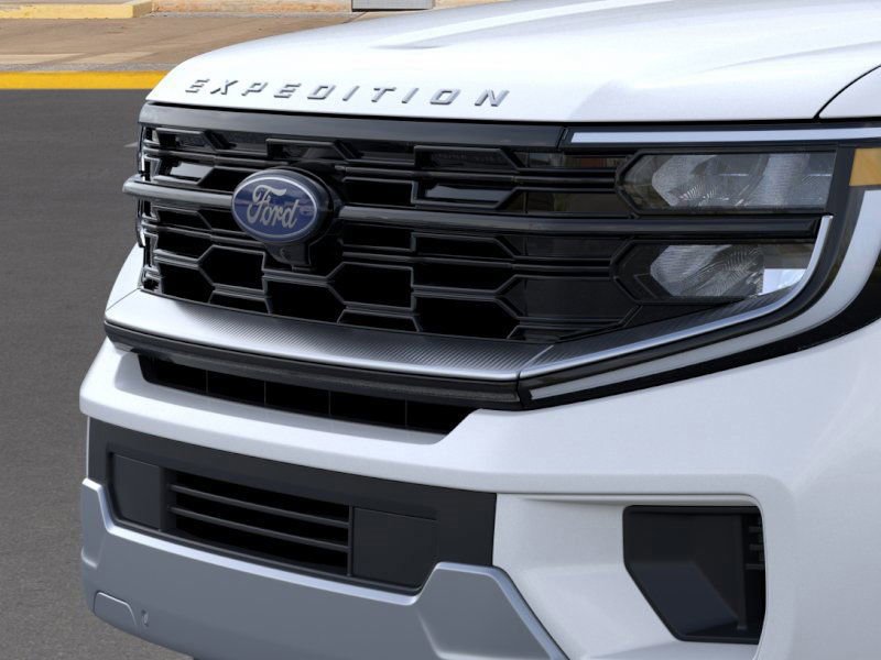 New 2025 Ford Expedition Platinum image 17