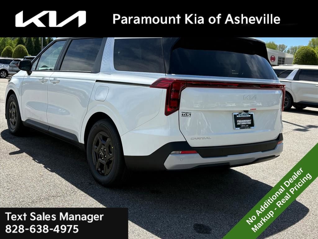 New 2026 Kia Carnival FWD image 4