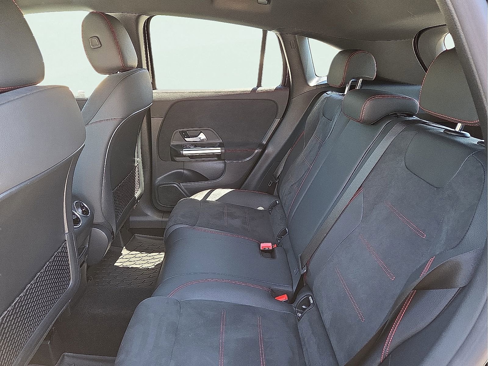 Used 2023 Mercedes-Benz GLA 250 4MATIC image 10