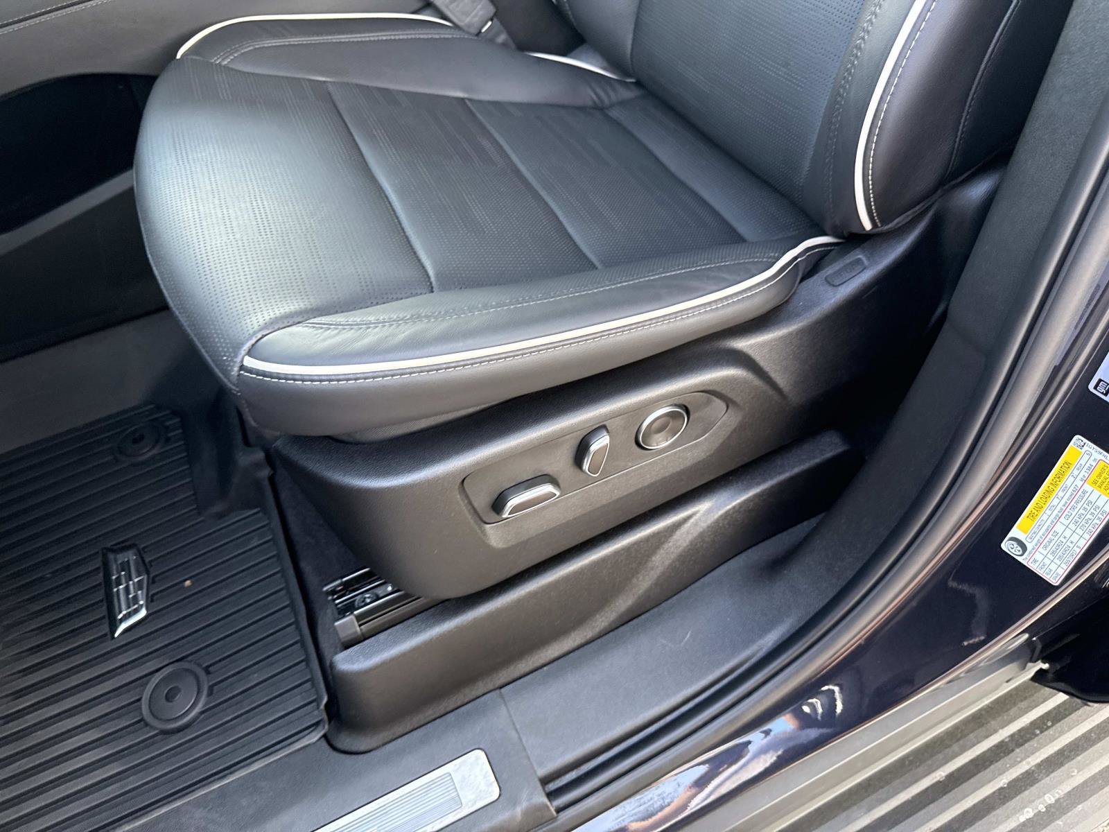 Certified 2025 Cadillac Escalade Sport w/ Touring Package image 21