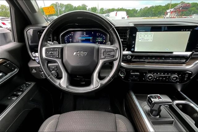 Used 2024 Chevrolet Silverado 1500 RST w/ Max Trailering Package AWD/4WD image 9