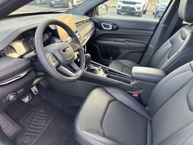 New 2026 Jeep Compass Latitude AWD/4WD image 24