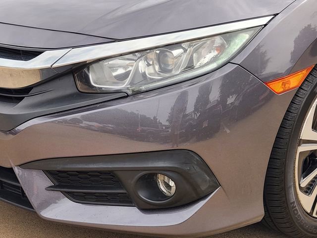 Used 2018 Honda Civic EX-T image 6