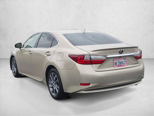 Used 2018 Lexus ES 300h w/ Navigation Package FWD image 8