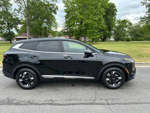 New 2026 Kia Sportage LX FWD image 18
