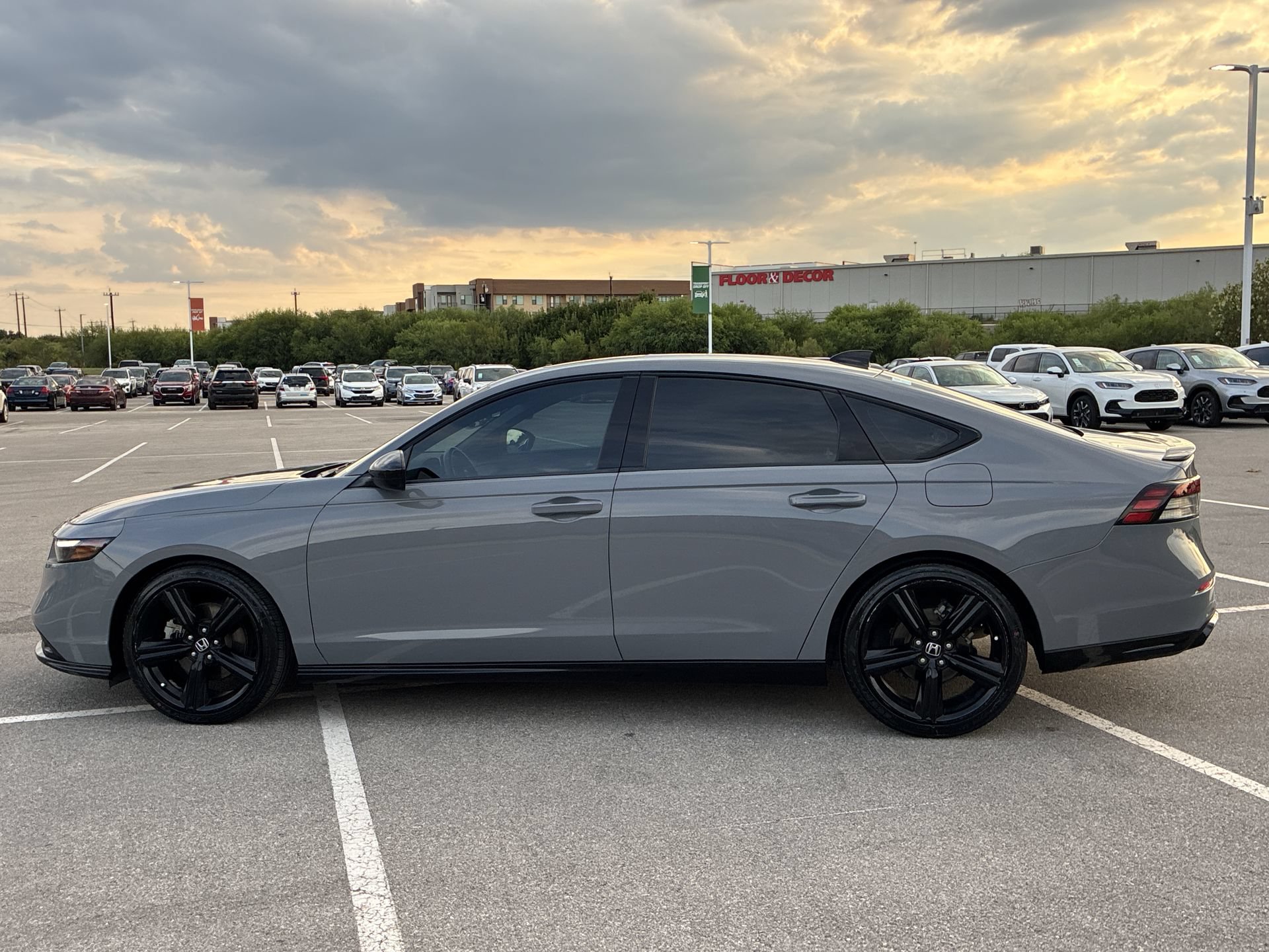 Certified 2023 Honda Accord Sport image 3