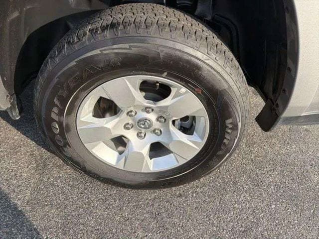 Used 2025 RAM 1500 Big Horn AWD/4WD image 46