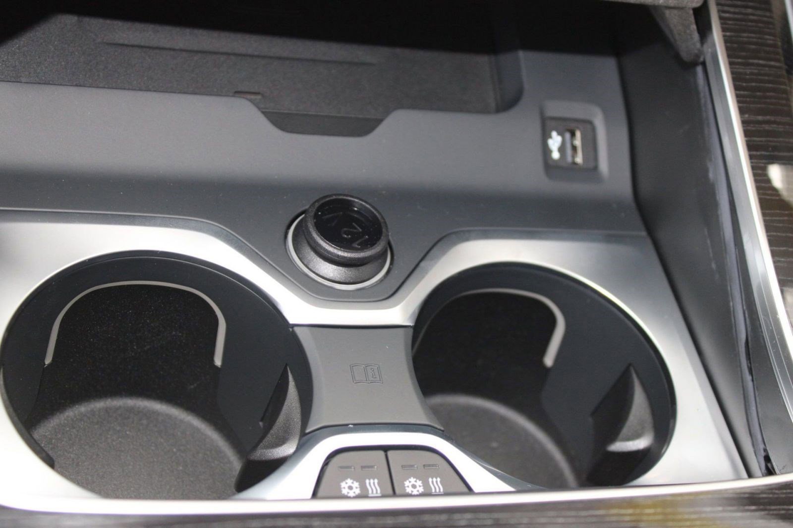 New 2026 BMW X7 M60i image 30