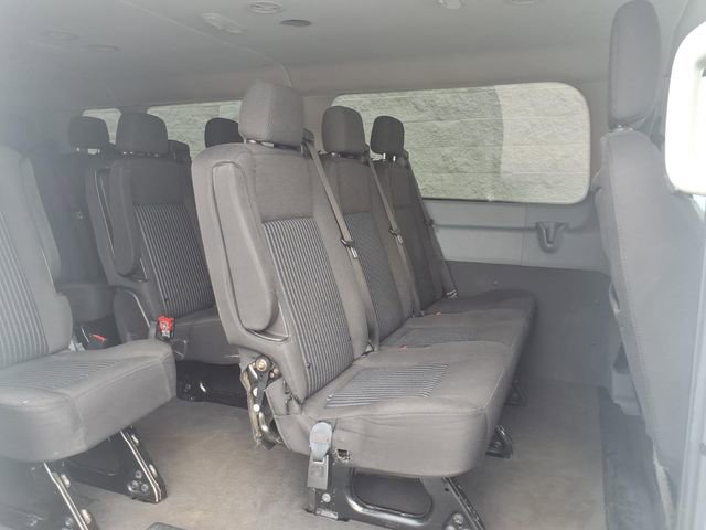 Used 2018 Ford Transit 350 XLT image 6
