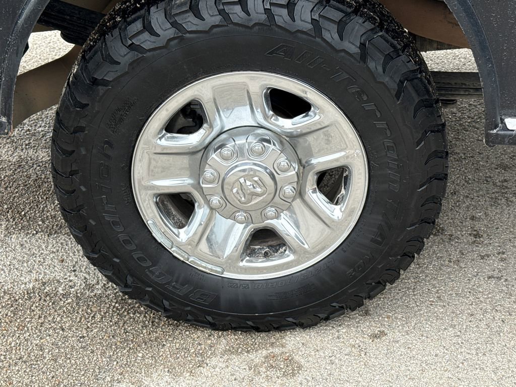 Used 2022 RAM 3500 Tradesman AWD/4WD image 10
