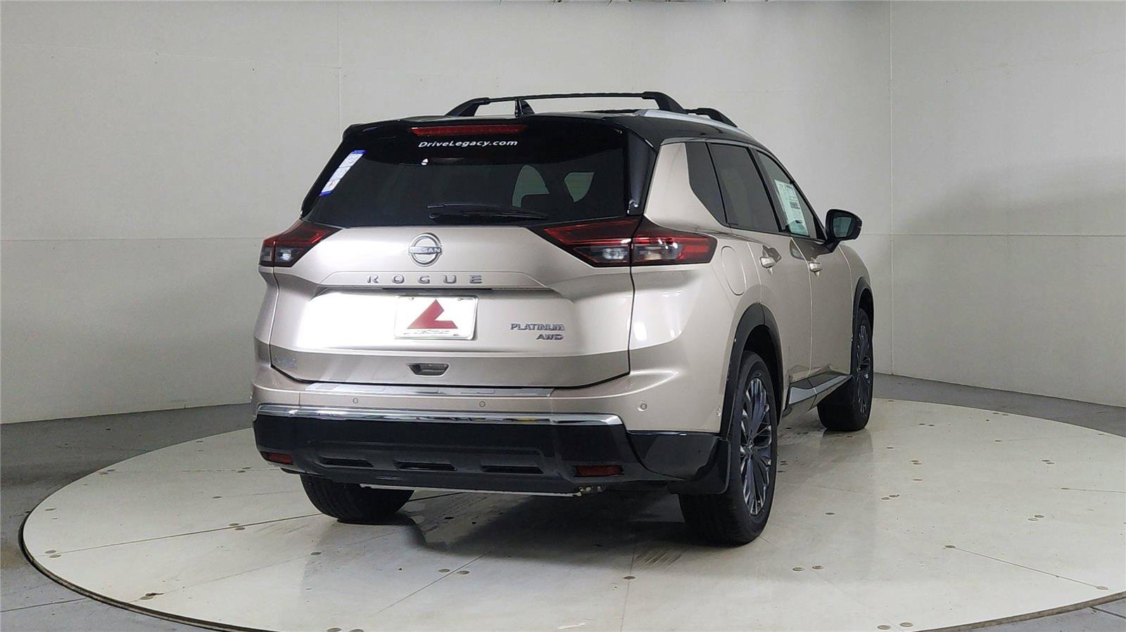 New 2026 Nissan Rogue Platinum w/ Platinum Premium Package image 6