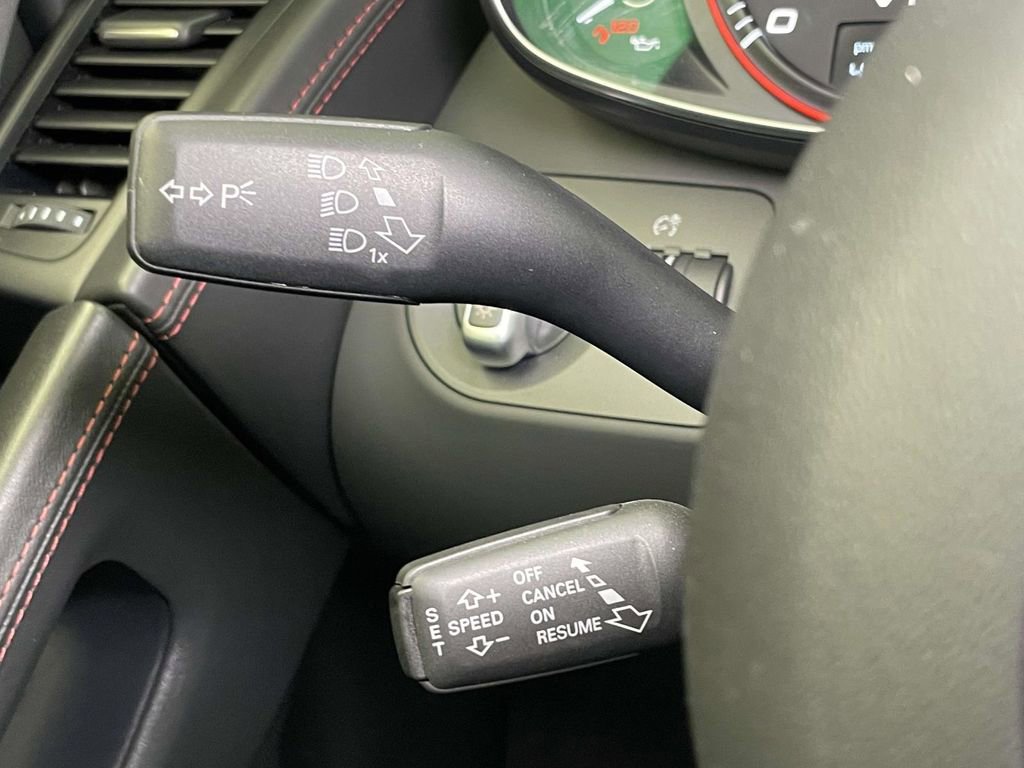 Used 2012 Audi R8 V10 AWD/4WD image 33