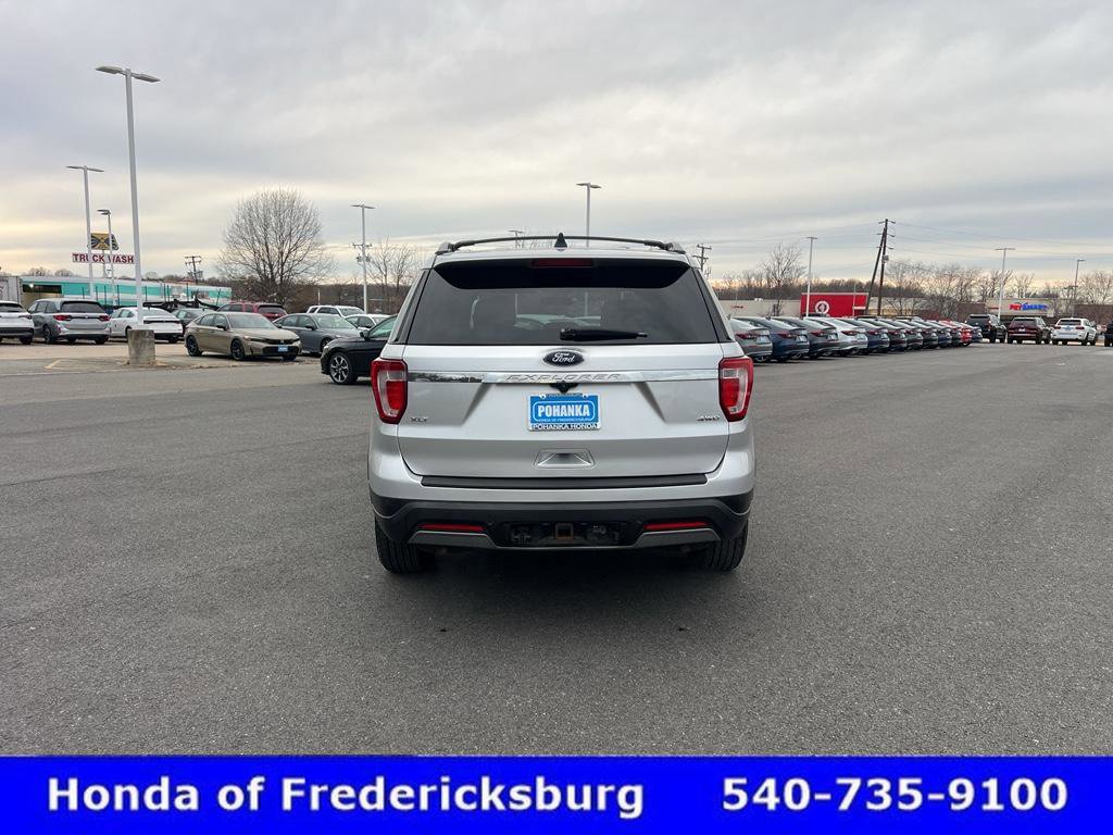 Used 2019 Ford Explorer XLT w/ Class III Trailer Tow Package image 7