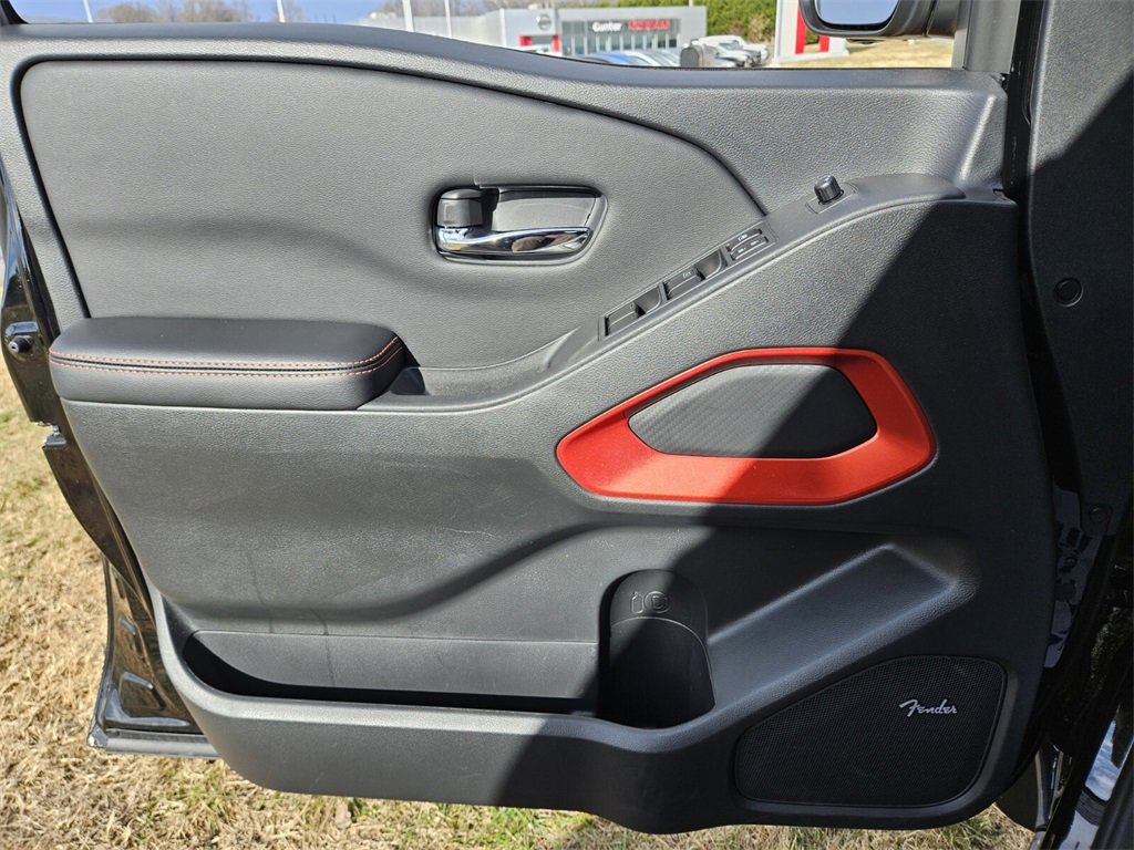 Certified 2025 Nissan Frontier PRO-4X w/ Pro Premium Package image 31