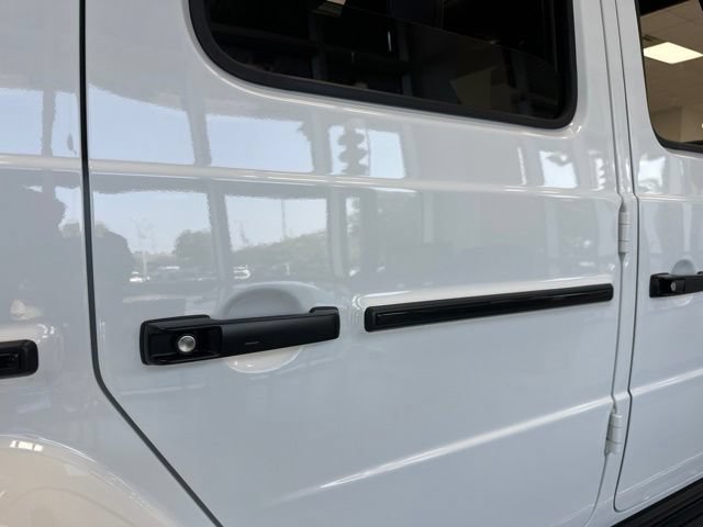 Used 2027 Mercedes-Benz G 63 AMG 4MATIC image 12