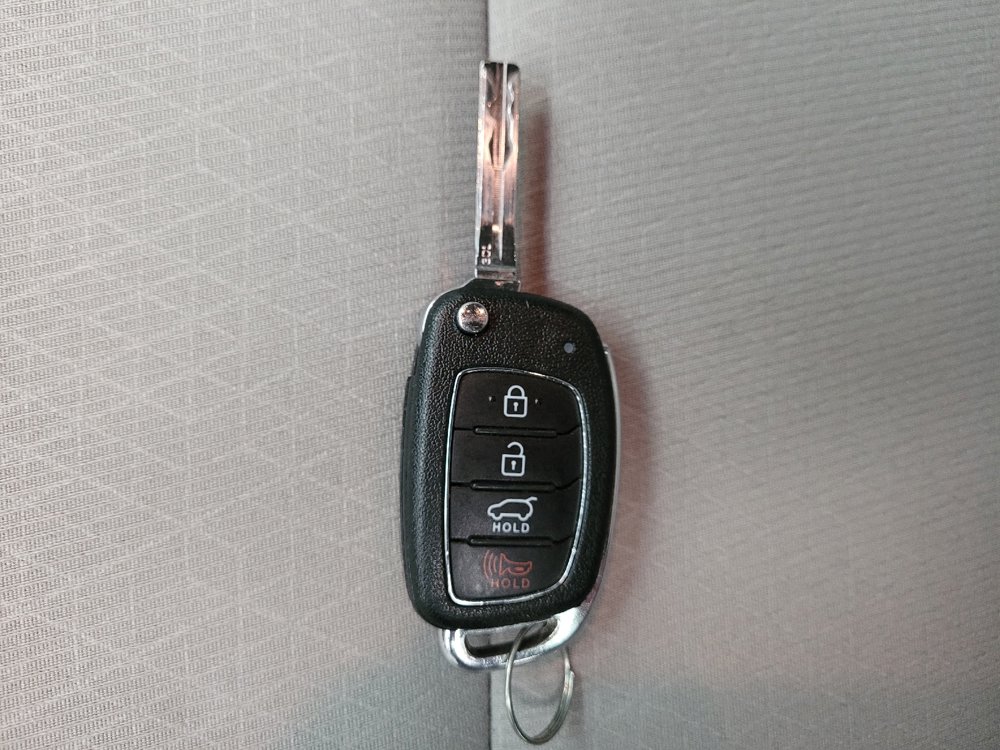Used 2017 Hyundai Tucson SE w/ SE Popular Package 02 AWD/4WD image 32