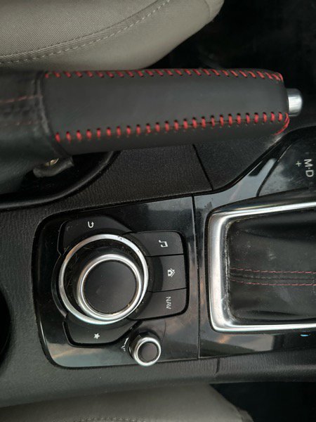 Used 2016 MAZDA MAZDA3 i Touring w/ Popular Equipment Package image 25