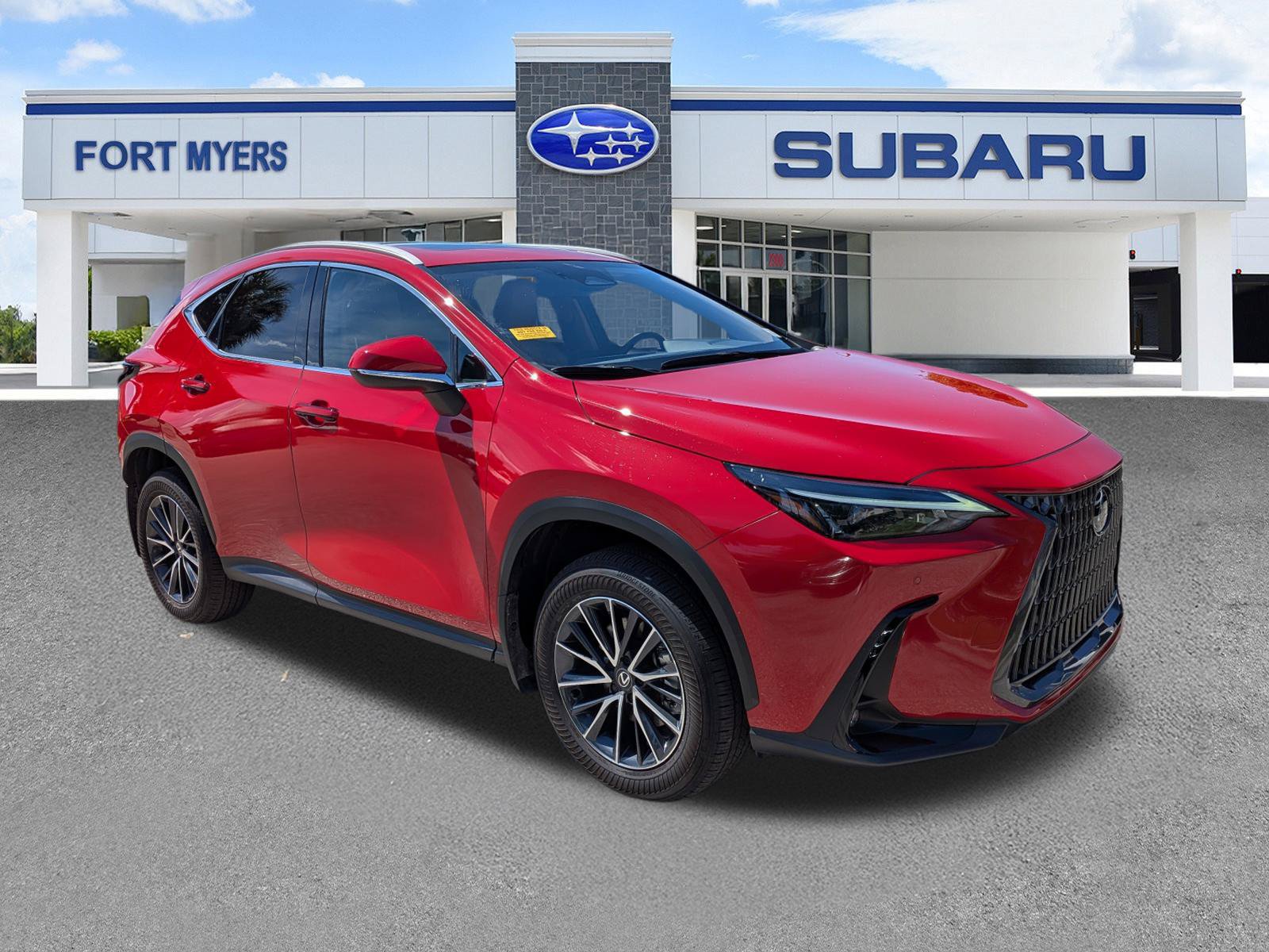 Used 2025 Lexus NX 250 FWD w/ Towing Package (2000 Lbs)