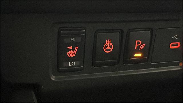 Used 2022 Nissan Frontier SV AWD/4WD image 40