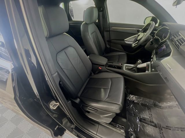 Used 2020 Audi Q3 2.0T Premium w/ Convenience Package image 30