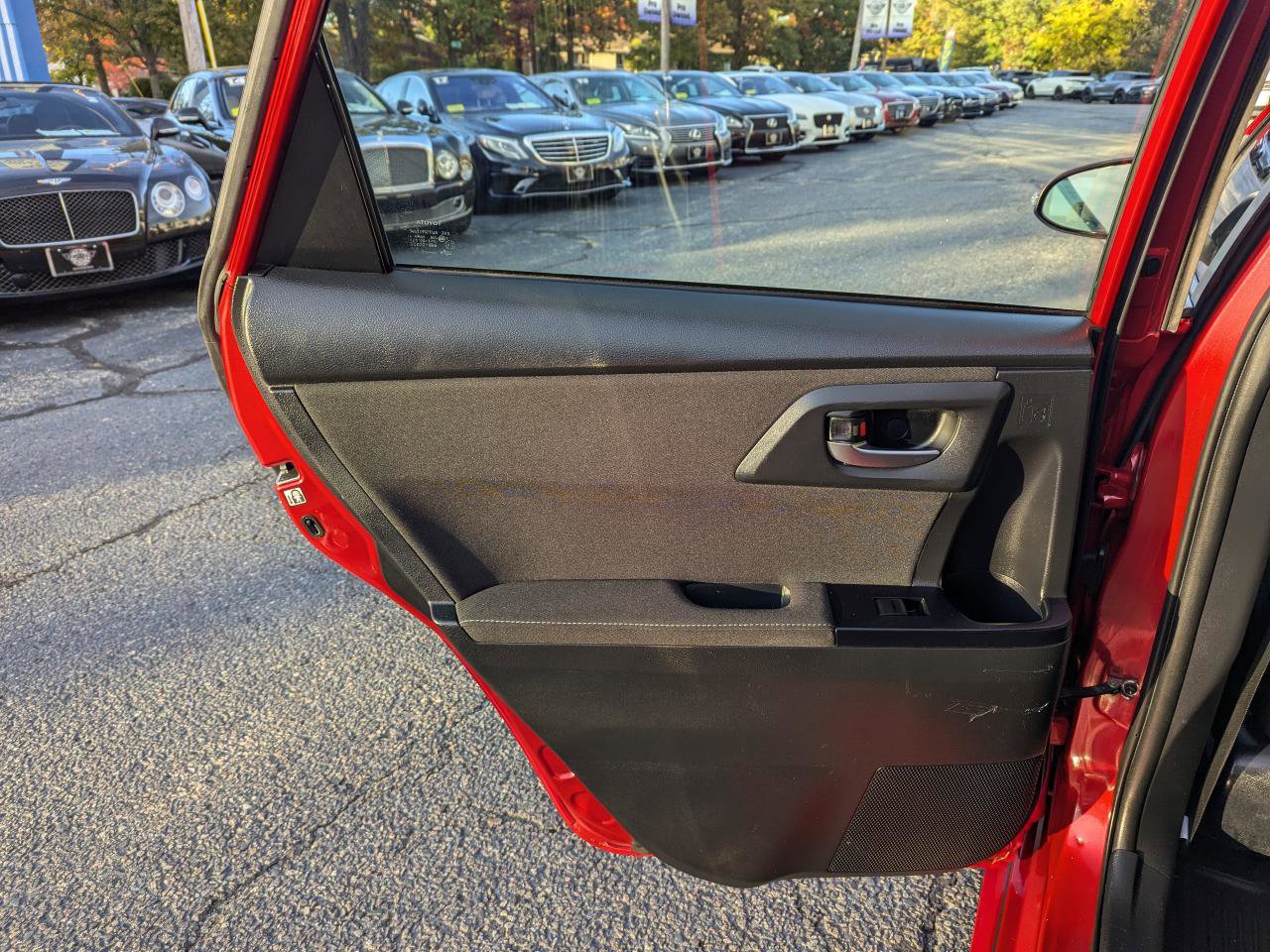 Used 2018 Toyota Corolla iM w/ All-Weather Mat Package FWD image 34