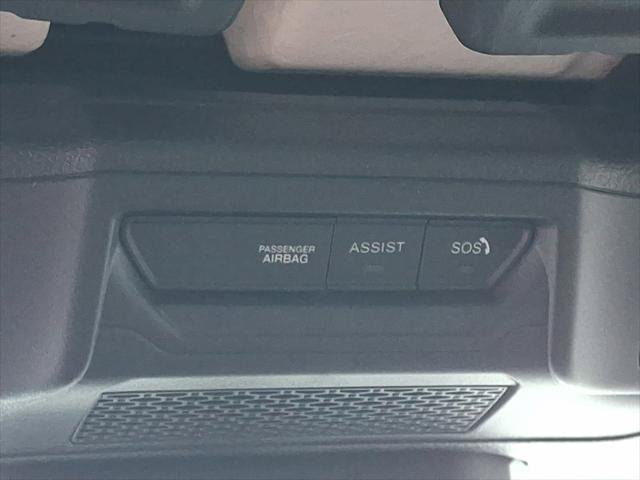 Certified 2024 Jeep Wrangler Unlimited Sahara AWD/4WD image 32