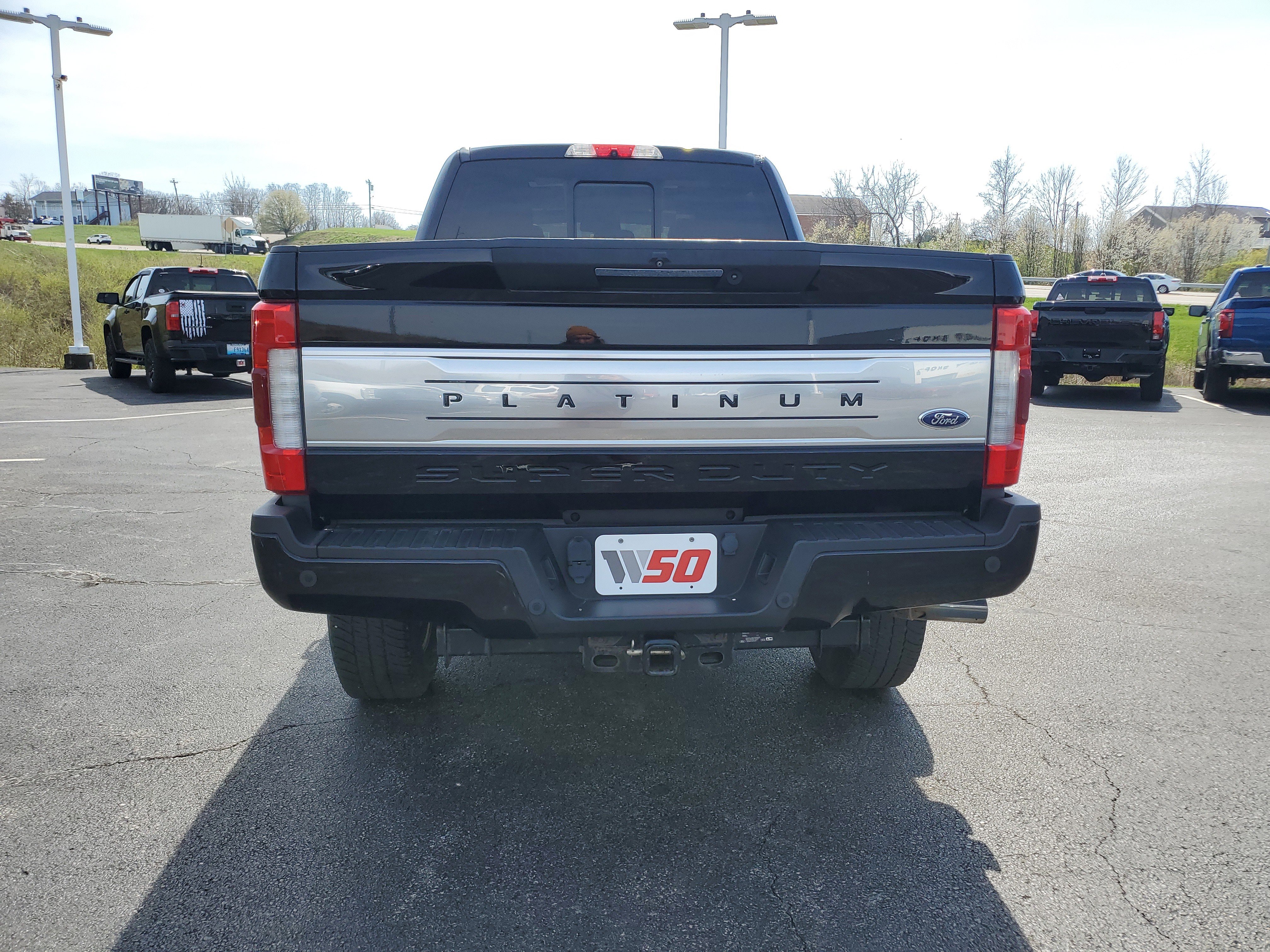 Used 2017 Ford F350 Platinum w/ Platinum Ultimate Package image 5