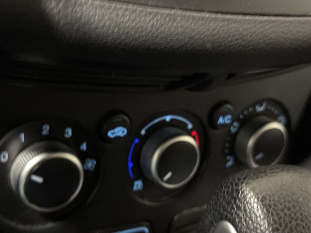Used 2014 Ford Escape SE FWD image 16