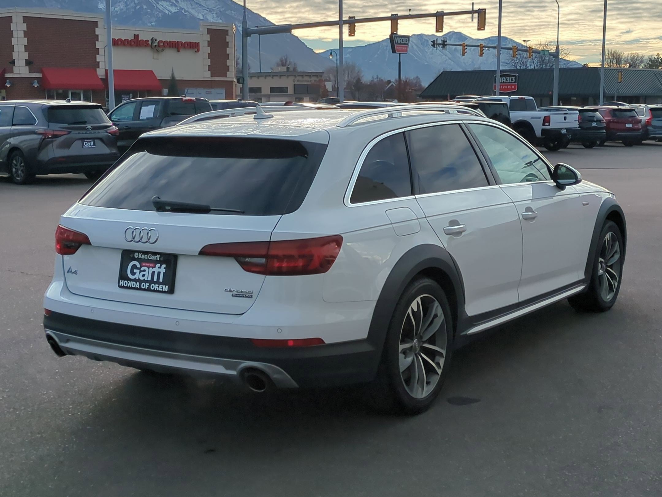 Used 2018 Audi A4 2.0T allroad Premium Plus image 3