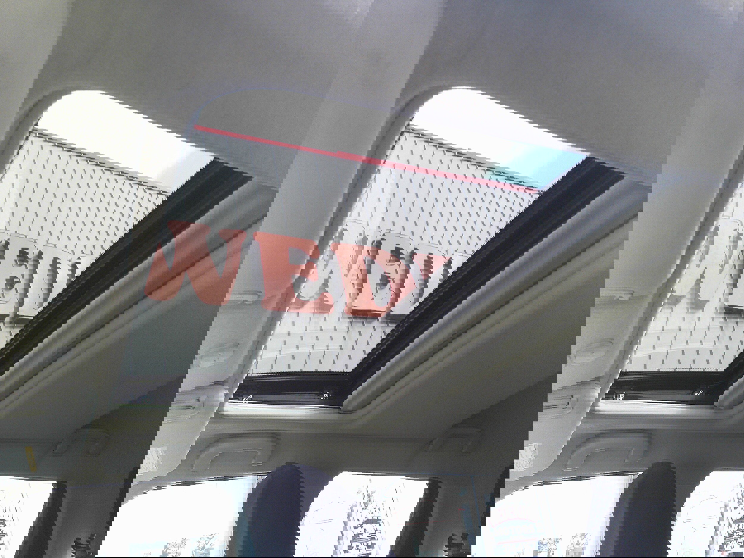 Used 2017 Nissan Juke SV image 15