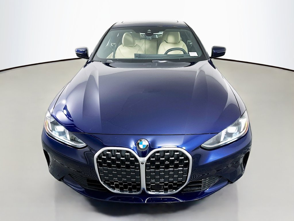 Used 2026 BMW 430i Coupe w/ Premium Package RWD image 2