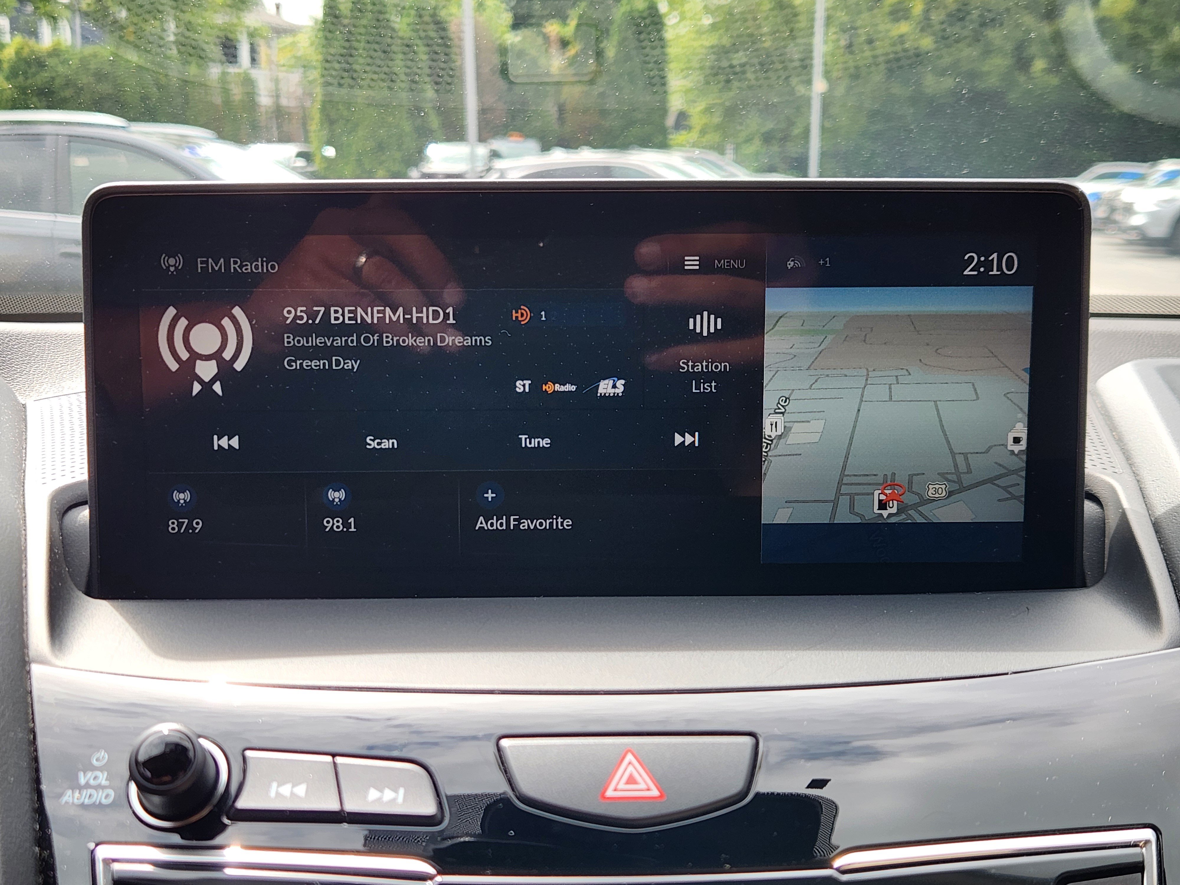 Certified 2024 Acura RDX w/ Advance Package AWD/4WD image 11