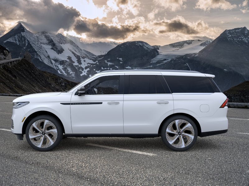 New 2026 Lincoln Navigator Black Label AWD/4WD image 3