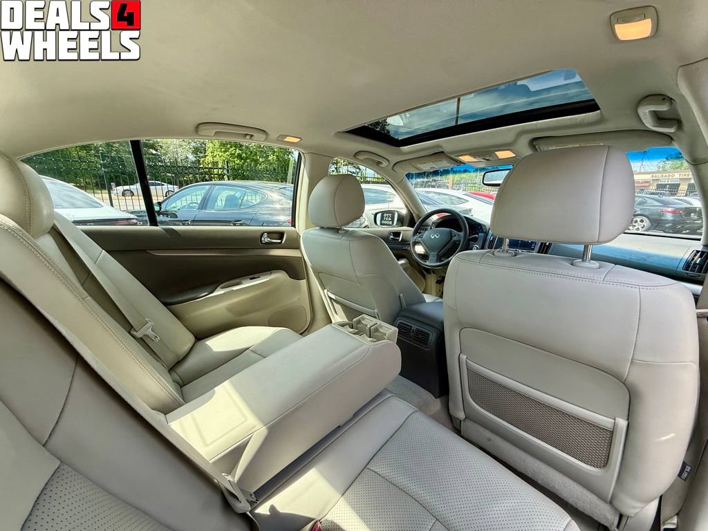 Used 2012 INFINITI G37 x Sedan w/ Premium Pkg AWD/4WD image 30