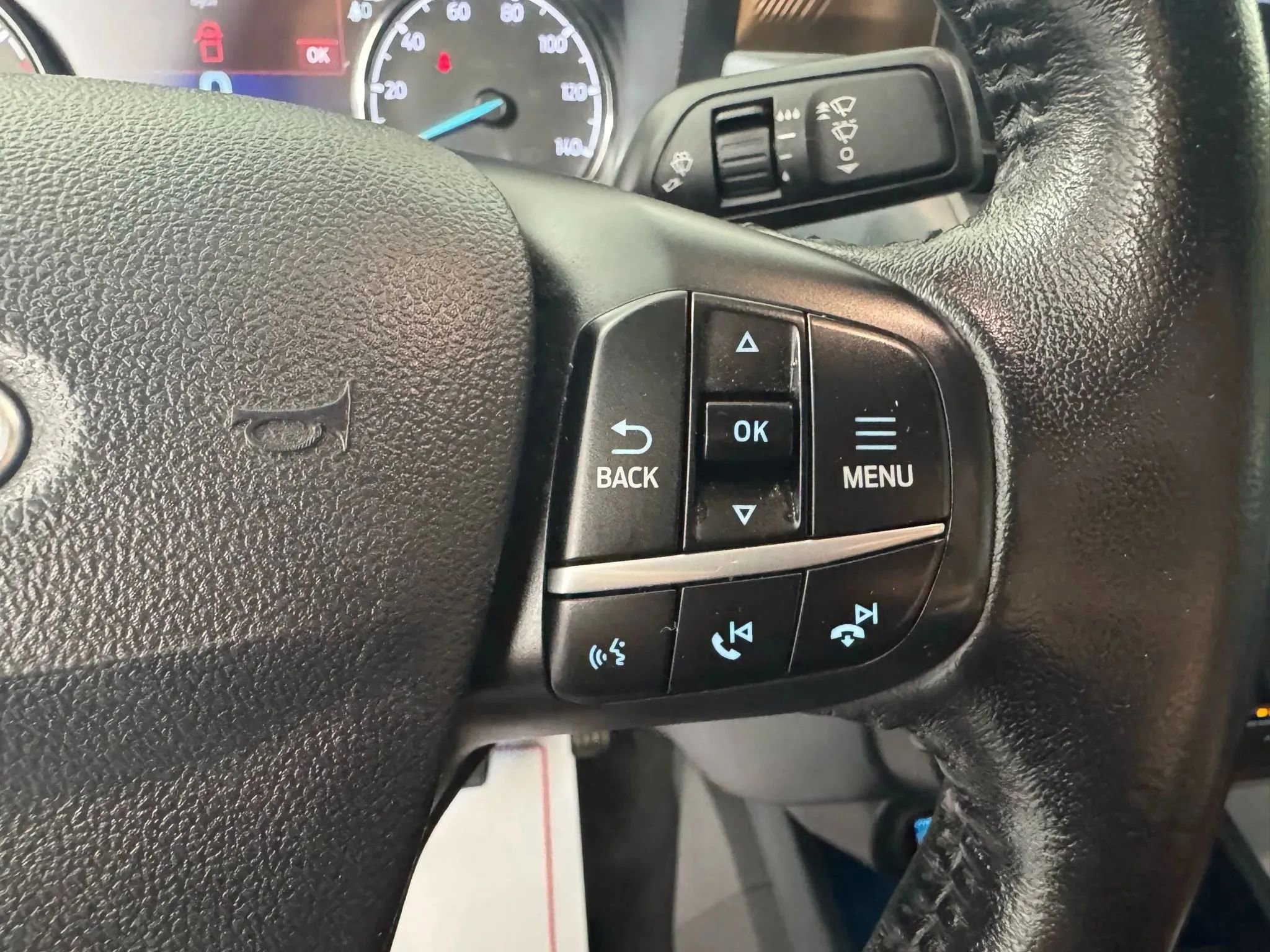 Used 2022 Ford Maverick Lariat image 16