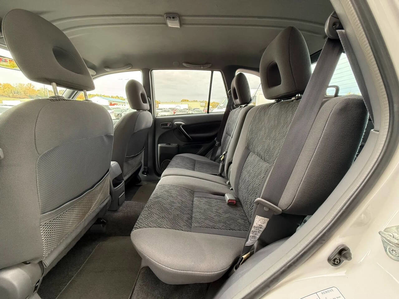 Used 2003 Toyota RAV4 2WD image 14