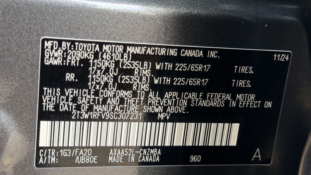 Used 2025 Toyota RAV4 XLE FWD image 29
