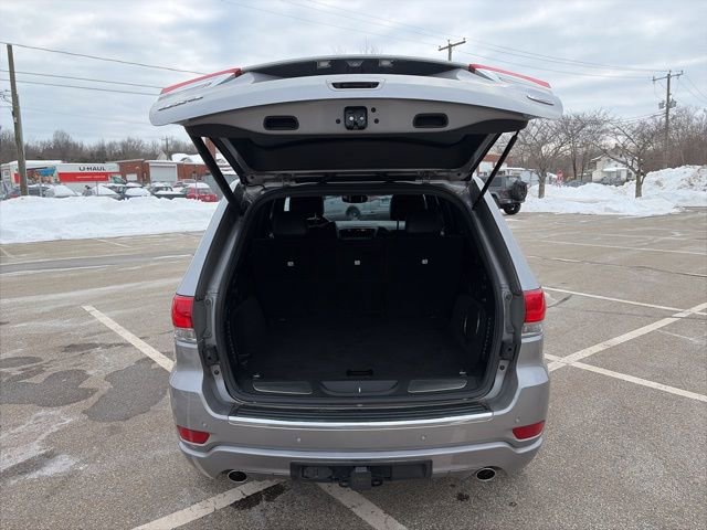 Used 2020 Jeep Grand Cherokee Overland image 13