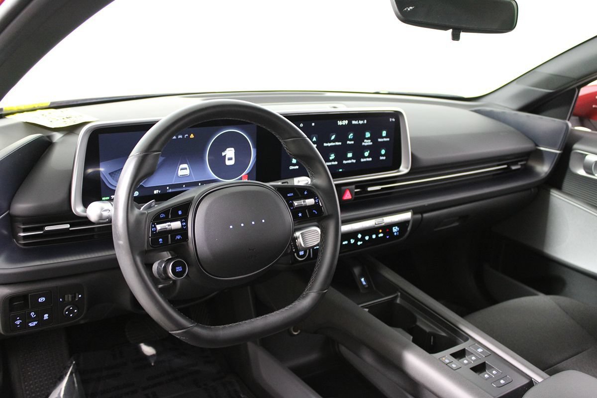 Used 2024 Hyundai Ioniq 6 SE RWD image 7