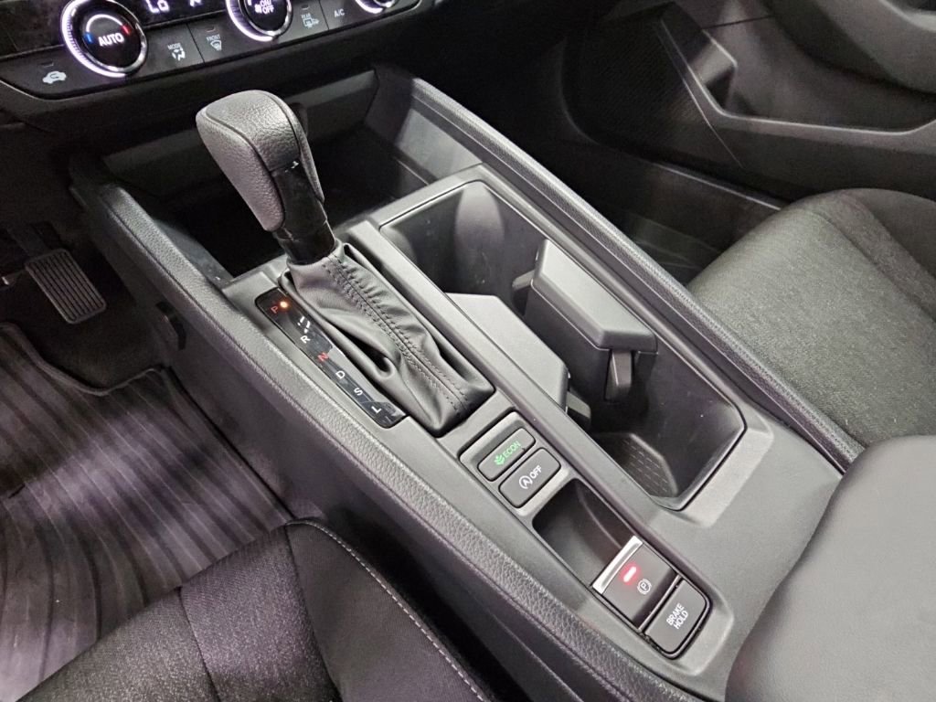 Used 2025 Honda Accord SE image 18